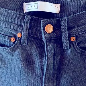 Like New THE POP ankle jean by AYR.